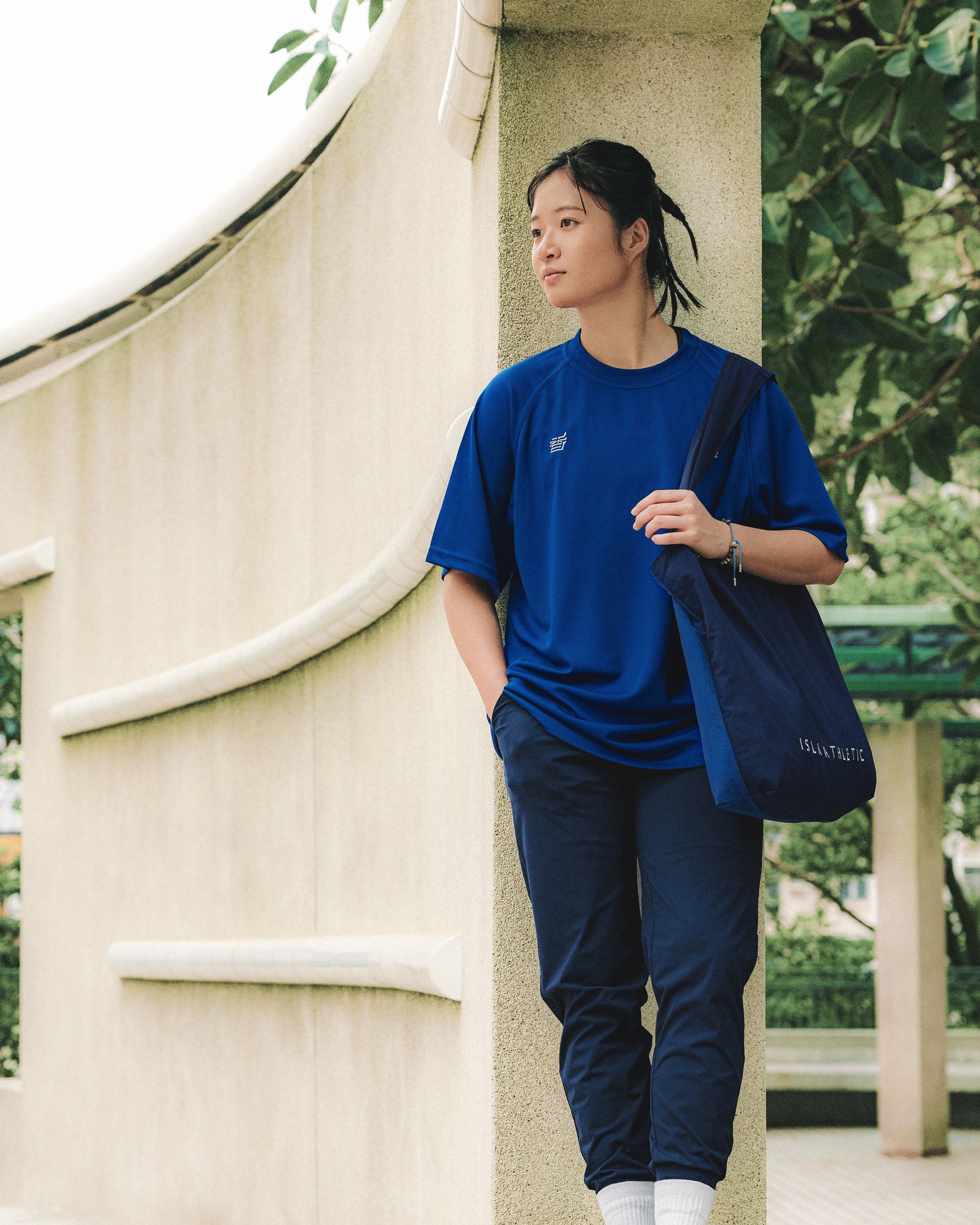 Logo Athletic Tee - Isla Athletic | 香島躰育 Hong Kong Basketball Heritage