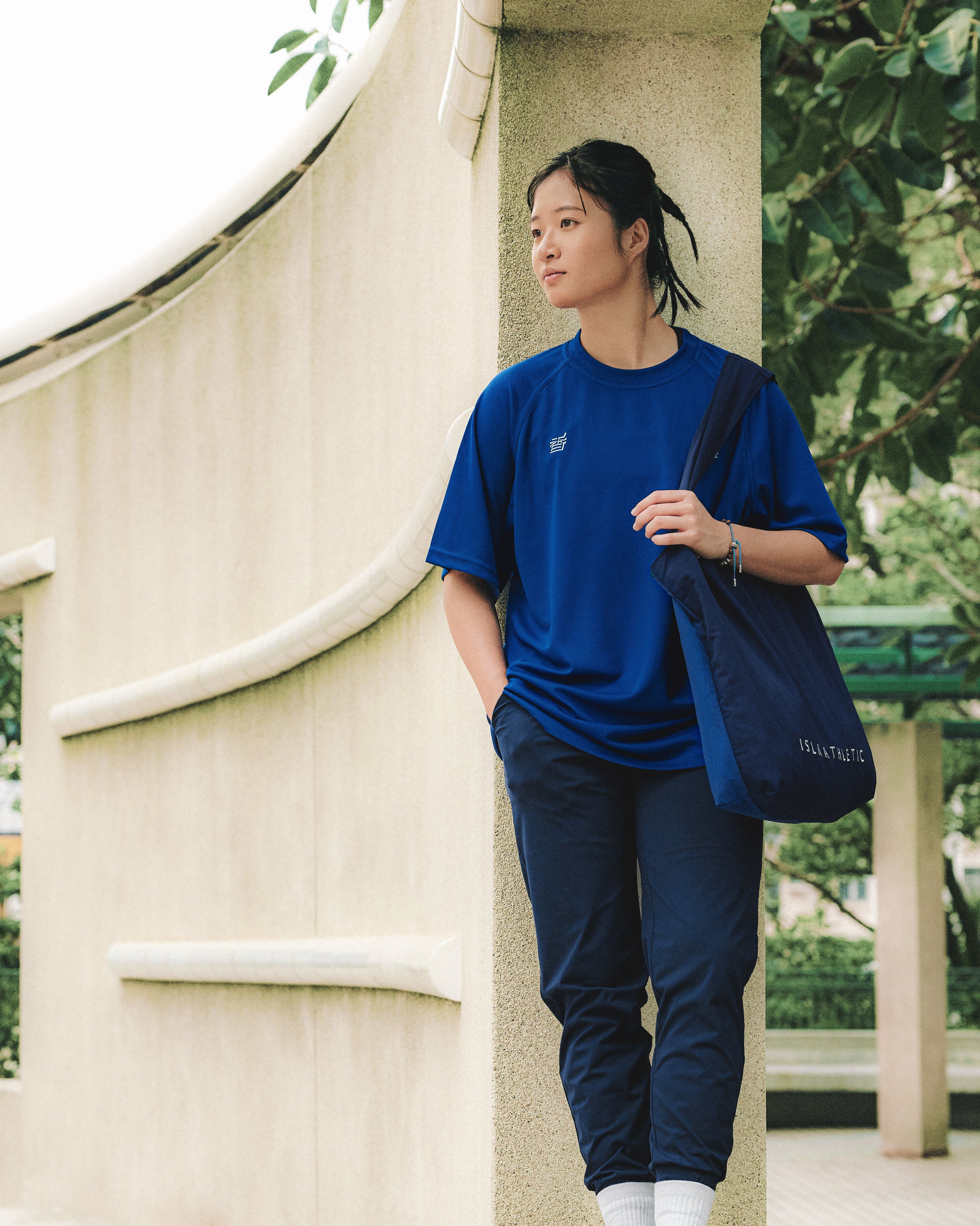 Logo Athletic Tee - Isla Athletic | 香島躰育 Hong Kong Basketball Heritage