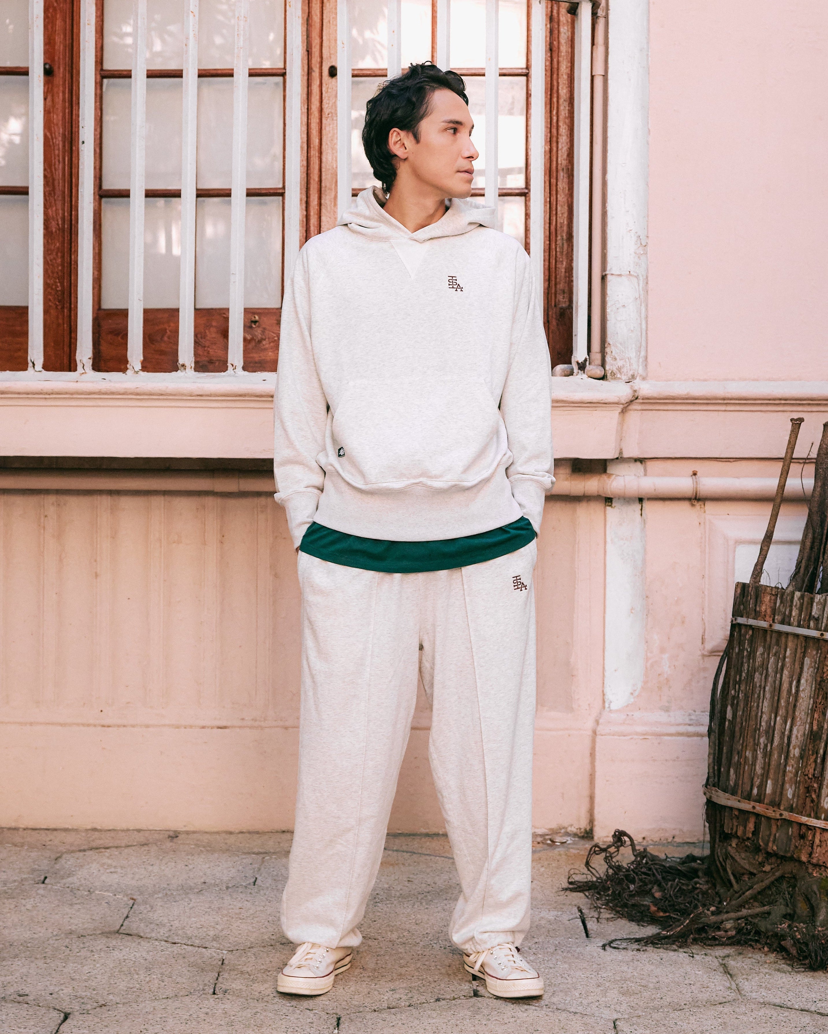 Logo Sweat Pant - Isla Athletic | 香島躰育 Hong Kong Fashion Heritage