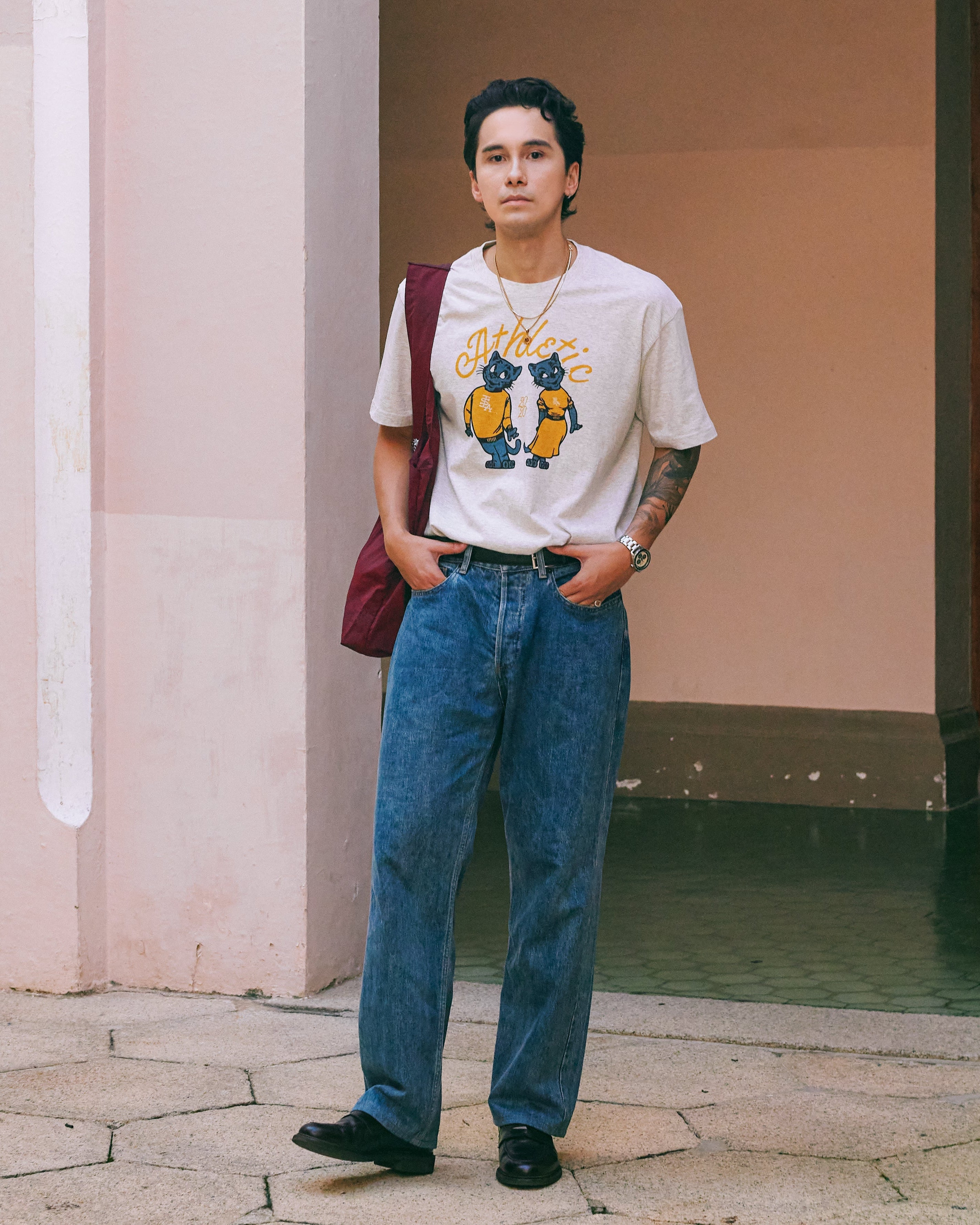 Mascot Graphic Tee - Isla Athletic | 香島躰育 Hong Kong Varsity Heritage