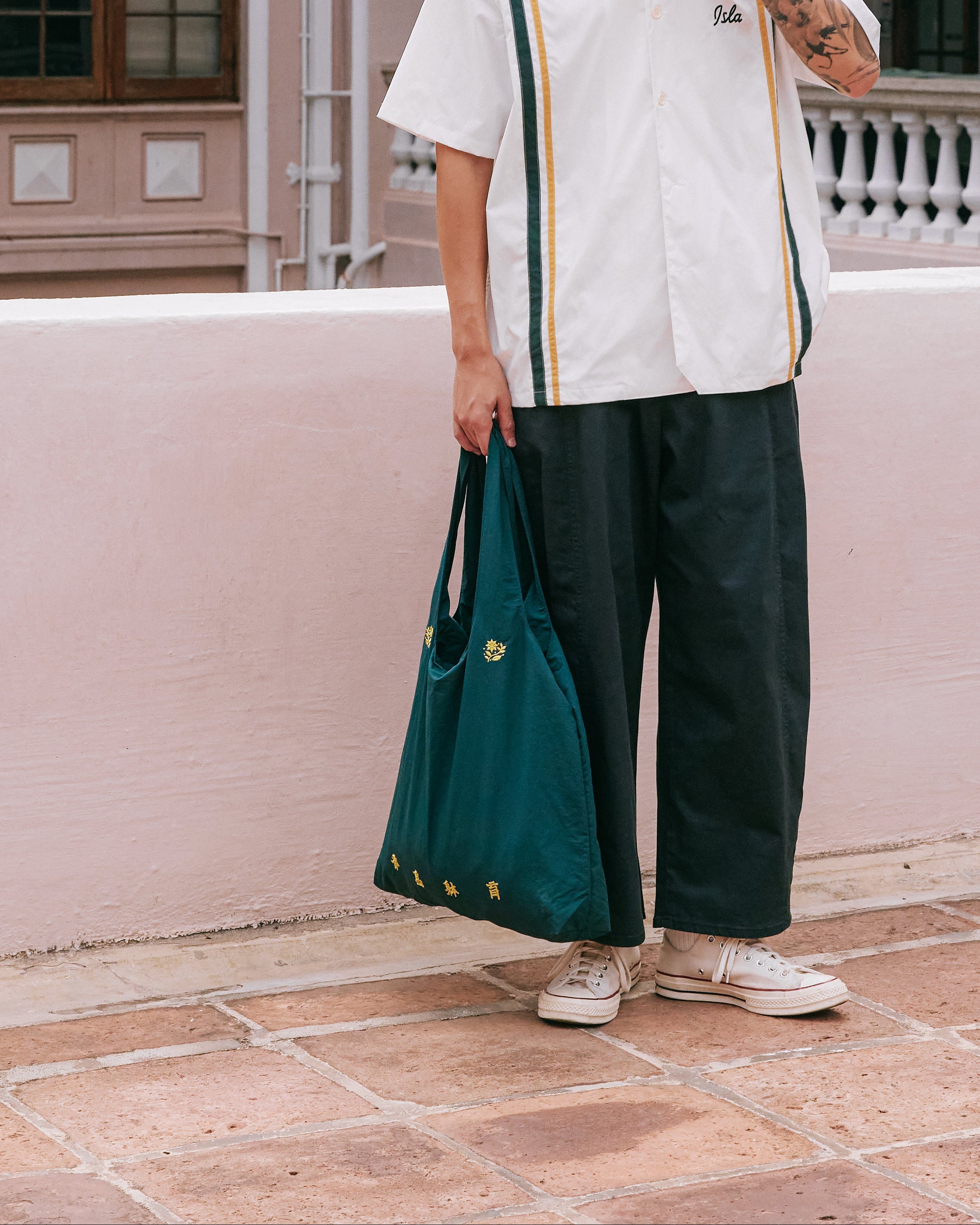 Isla Athletic I 香島躰育 Packable Crest Tote Hong Kong Heritage Design