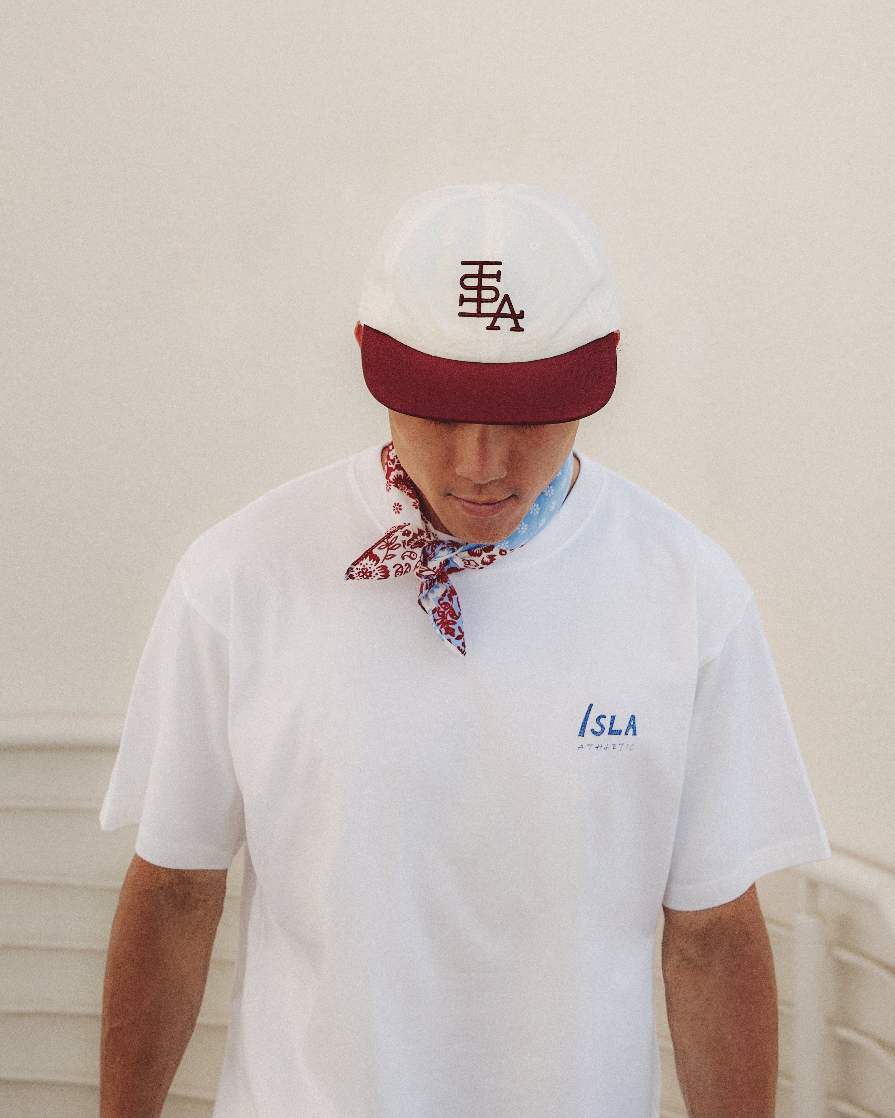 Court Sketch Tee - Isla Athletic | 香島躰育 Hong Kong Basketball Fashion Heritage